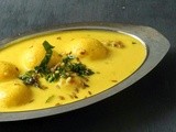 Kadhi Gole Recipe | Maharastrian Kadhi with Chana Dal Balls