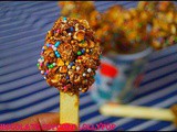 Chocolate popcorn lollypop