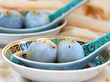 Black Sesame Osmanthus Tang Yuan ~ 桂花黑芝麻汤圆