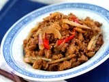 Minced Meat with Anchovies  葱炒肉碎江鱼仔
