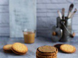 Biscotti arachidi e cioccolato. Buoni 3 volte tanto