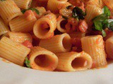 A students budget meal (Mezzi Rigatoni All'Arrabiata)