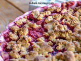 Crumble van sloe gin en pruimen