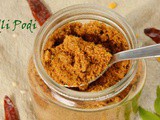 Homemade Spicy Idli Podi / South Indian Dry Idli Chutney