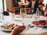 Creative Ways to Save Money on Dining Out as a College Student