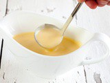 How to make Hollandaise sauce