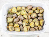 Oven baked garlic Roseval potatoes