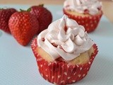 Fresh Strawberry Dream Cupcakes with Fresh Strawberry Buttercream