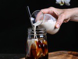 Easy Cold Brew Coffee (Made With Or Without a French Press)