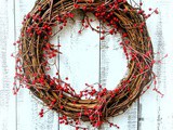 Diy Winter Berry Holiday Wreath