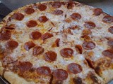 Wagon Wheel Pizza Restaurant Review