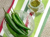 Home-made Green Chilli Powder