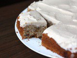 Applesauce cake