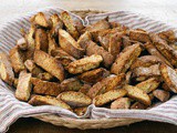 Cantuccini: Tuscan almond biscotti