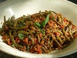 Slow-cooked green beans in a tomato sauce