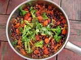 Noodles with broccoli, scallions and black beans