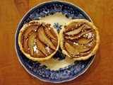Pear and gianduja tarts