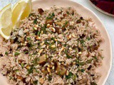 Rice pilaf with chestnuts, pine nuts and currants – Kestaneli Ic Pilav