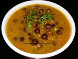 Kalya chanyachi amti / black chickpeas in gravy / काळ्या चण्याची आमटी
