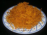 Lasun shev / garlic sev