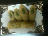 Kaju Pista Roll