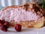 Torta  meringata alla frangipane e alle fragoline di bosco - Meringue pie with frangipane cream and wild strawberry