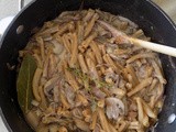 Pasta with Onions, Mushrooms and Blue Cheese + Menu for 4