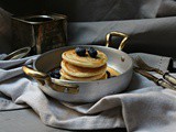 American pancakes senza lattosio con mirtilli