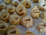 Tortellini fatti a mano - hand made italian wonton