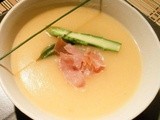 Vellutata di Patate con Asparagi e Prosciutto crudo croccante - Diamo del tu ai fornelli