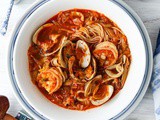 Jjamppong (Korean Spicy Seafood Noodle Soup)