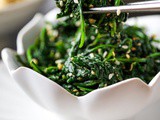 Korean Spinach Side Dish (Sigeumchi Namul)