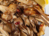 Peperoncino Maitake Mushrooms