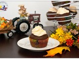 Chocolate Pumpkin Cupcakes with Orange Cream Cheese Frosting