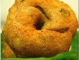 Medu Vada Recipe - How To Make Medu Vada(Ulunthu Vadai)