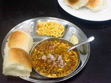 Misal Paav/Misaal Pav recipe