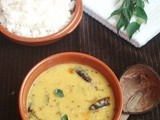 Kerala Parippu Curry  / Kerala Style Moong Dhal Recipe