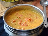 Tomato Dhal Kootu / Thakkali Kootu (with moong dhal)