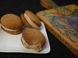 Banana Whoopie Pies