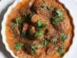 Creamy spiced mushrooms curry