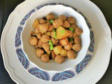 Soya kanghou / fried soya chunks