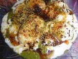 Dahi Bhalle/ Bhalla Chaat/ Dahi Vada