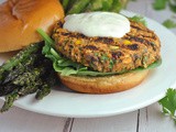 Black Bean and Quinoa Veggie Burger