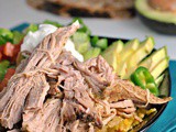 Crock Pot Carnitas {Whole30, Paleo} + Weekly Menu