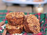 Gingerbread Chocolate Chip Baked Oatmeal Bites