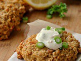 Lump Crab Cakes with Garlic Aioli