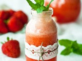Juicy july: Strawberry, Pineapple & Mint Juice