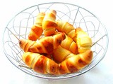 Mini Crescent Dinner Rolls