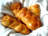 Small Braid Rolls, Eggless Clove Leaf & Eggless Lion House Rolls