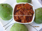 Mango Pickle/Maangai Oorgai